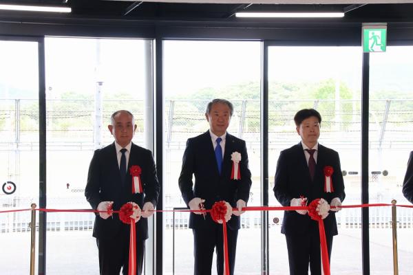 20250620テープカット1