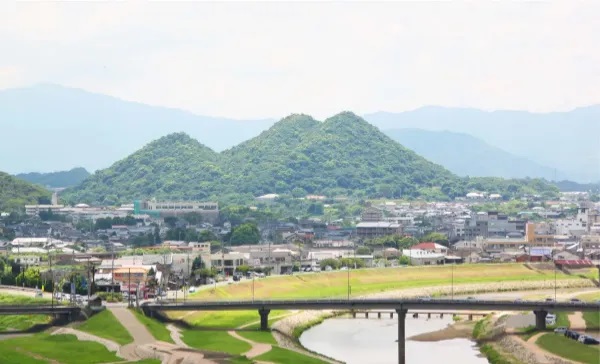 忠隈のボタ山の画像