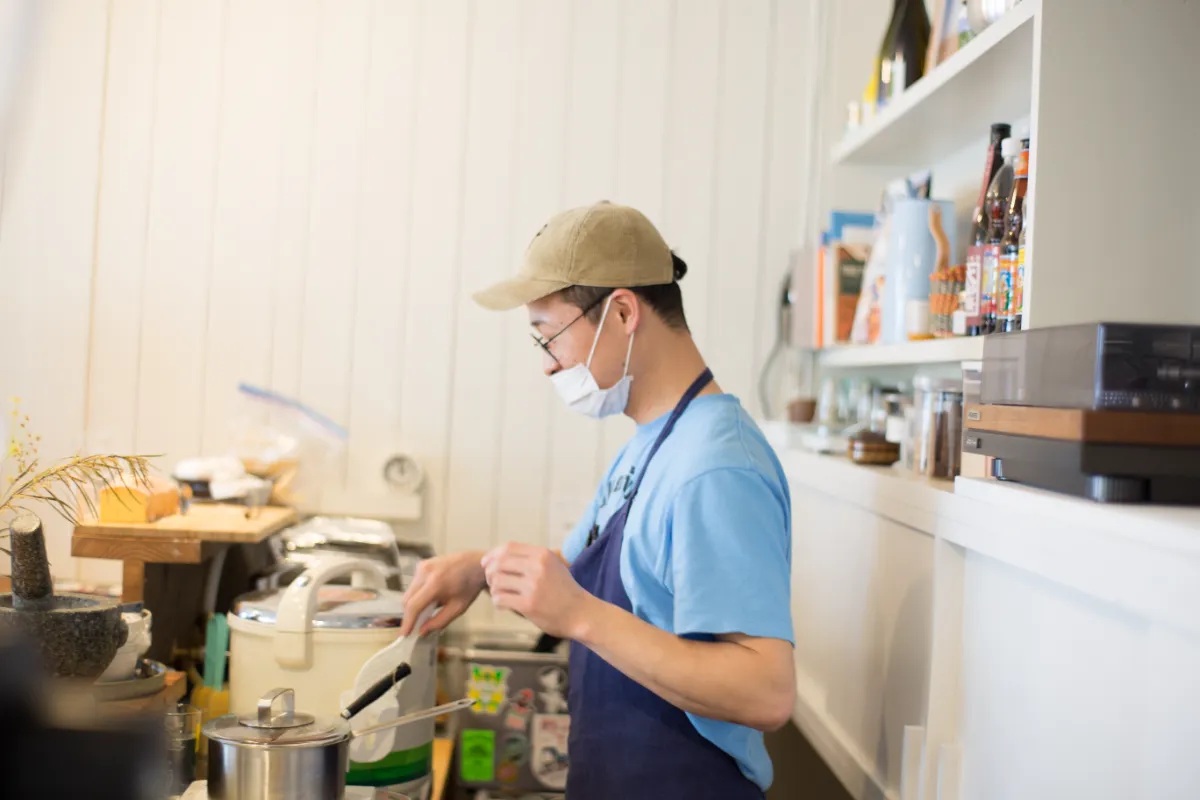 諸国めしや カーネル食堂 野見山さんの画像9